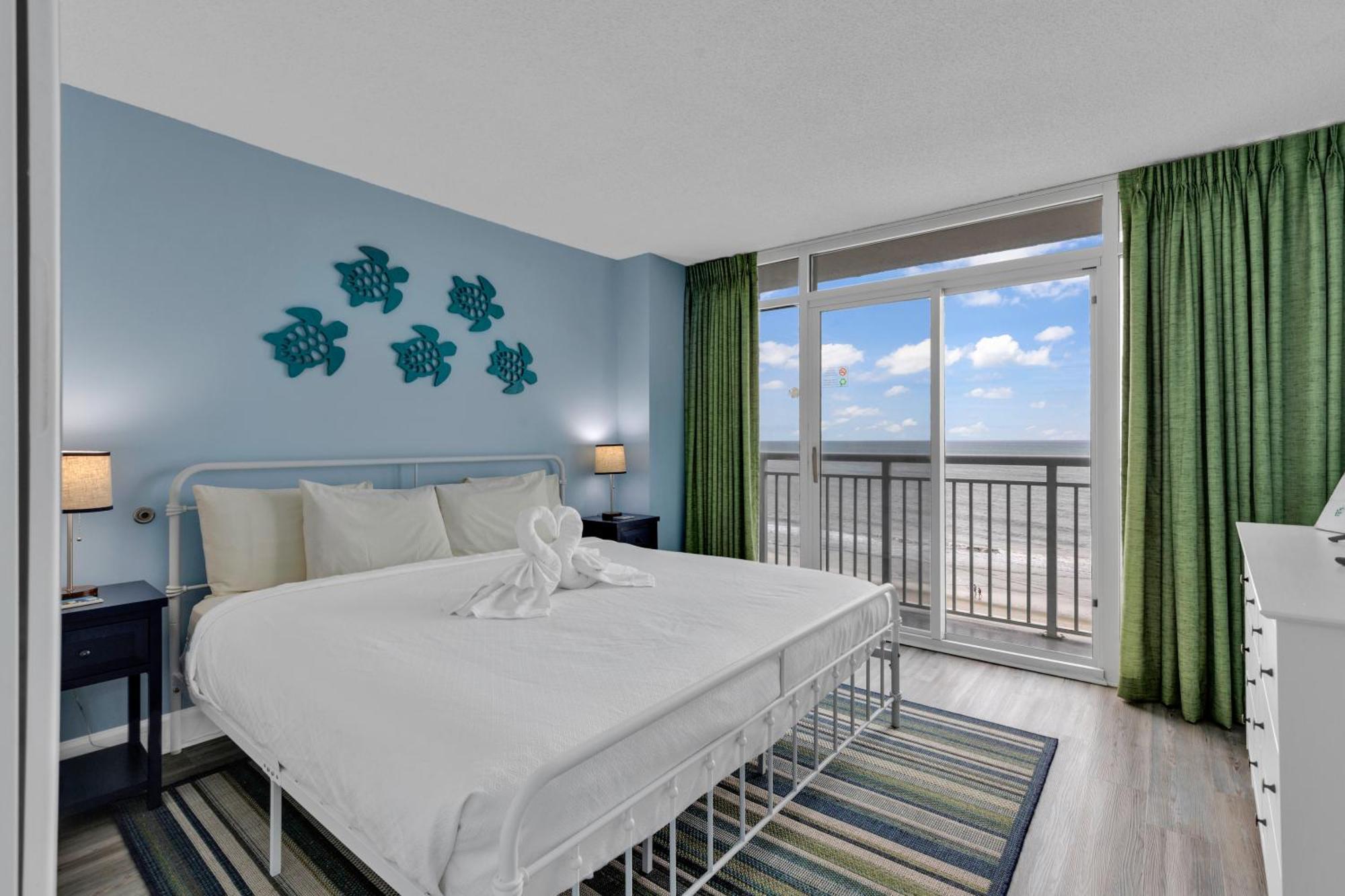 Ocean Front 2Br Elegant Condo In Atlantica Resort 미를 비치 외부 사진